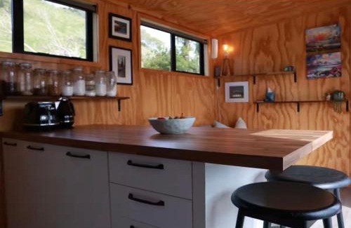 Bay of Plenty Region House | White Pine Bush Cabins