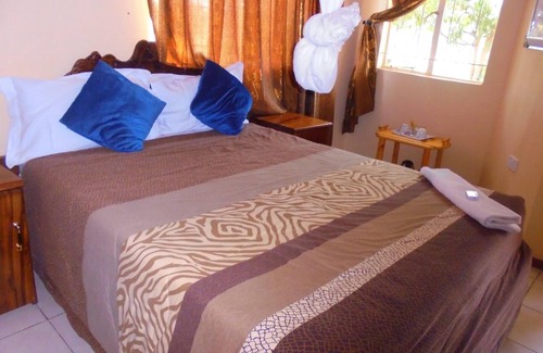 Livingstone Cabin | White Rose Lodge