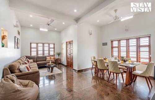Muttil South Villa | Whitewood Serene 5BHK with Mountain View Wayanad