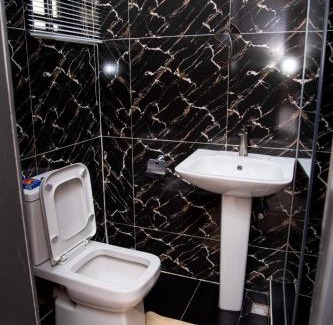 Ajah Apartment | WHITNEY LUXURY APARTMENTs