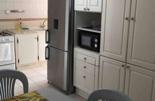 Cite Bel Air Apartment | Wifi. 17min from Tunis, near carrefour market & azur city.
