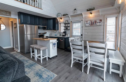 Ladysmith House | Wiggle Weigel Lodges