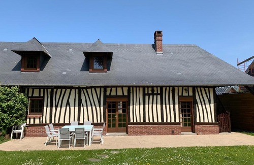 Petit-Caux House | Wijitta