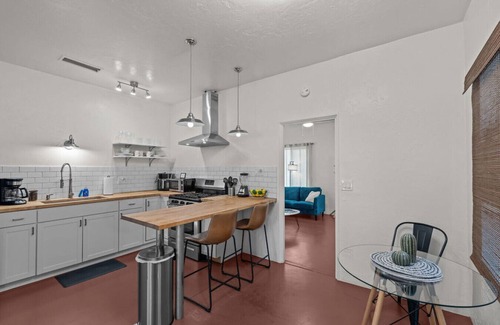 Rincon Heights House | Wildcat Duplex Walking to U of A