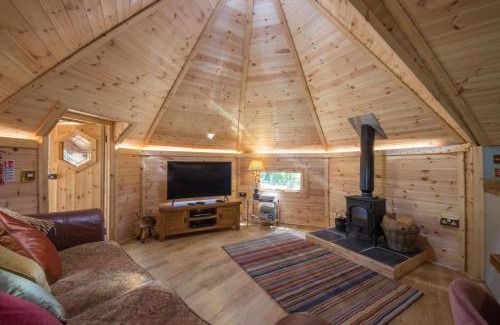 Lochgilphead Cabin | Wildcat Lodge