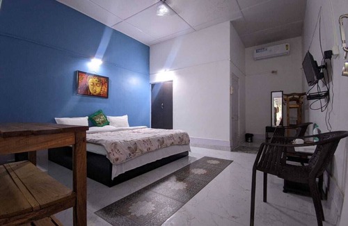Golaghat Hotel | Wildernest