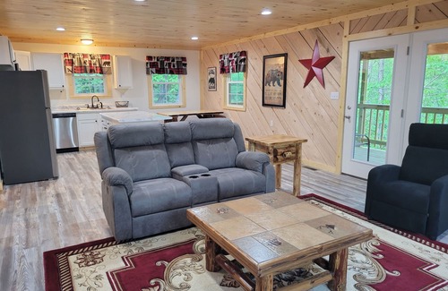 French Creek Cabin | Wildwood cabin at Paradise in the Woods on the Buckhannon River