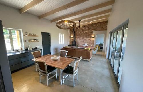 Stellenbosch House | Windon vineyard farmhouse