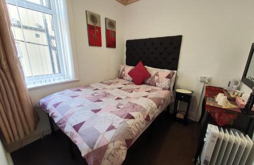 Blackpool Town Center Bed & Breakfast | Windsor House Hotel