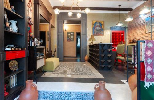 Sololaki Hotel | Wine Story Hotel