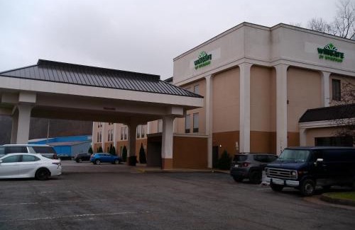 Buckhannon Hotel | Wingate by Wyndham Buckhannon