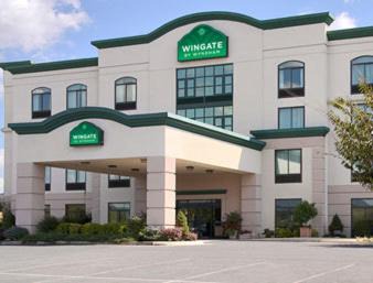 Lexington Hotel | Wingate by Wyndham (Lexington, VA)