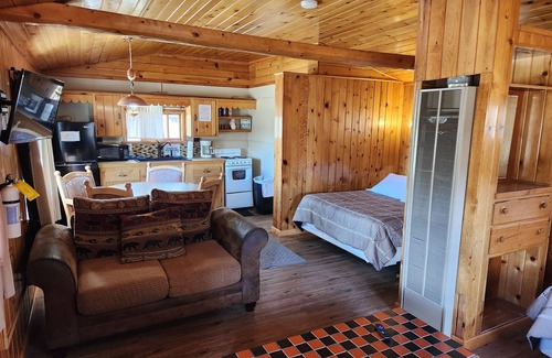 Twin Lakes Cabin | Winmar Cabins