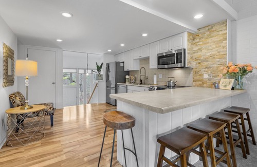 Lake Geneva Condo | Winter getaway with cozy fireplace in this Elegant Lake Geneva condo & King bed.