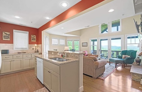 Banner Elk Condo | Wintergreens R1231- Mountain Condo, Mountain View, Gated Resort, Indoor/Outdoor Pools and Hot Tub.