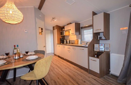 Hippolytushoef House | Wiringherlant by Interhome