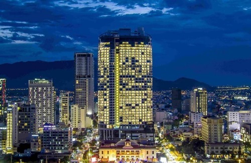 Tran Phu Beach Apartment | Wise Stay Panorama Condotel