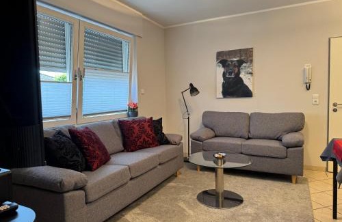 Bornheim Apartment | Wohnung für 4 Pers in Sechtem bei Köln/Bonn, DB-Anschluß