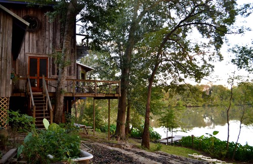 Sunset Cottage | Women Waterfront Cottage-Retreat for the week or months.