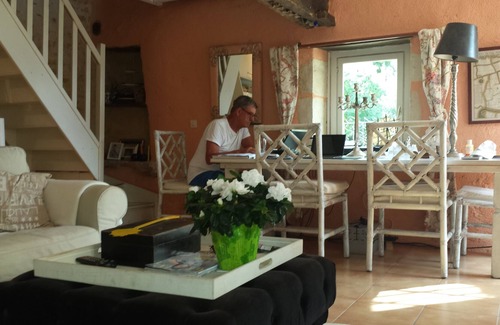 Guipy Other | Wonderful holiday farmhouse with swimming pool and nice lazy terraces