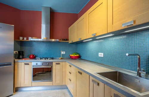 Laveno Villa | Wonderful private villa for 9 guests with WIFI, TV and terrace