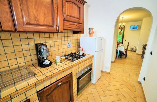 Montefiascone Villa | Wonderful private villa with A/C, private pool, hot tub, WIFI, TV, patio and panoramic view