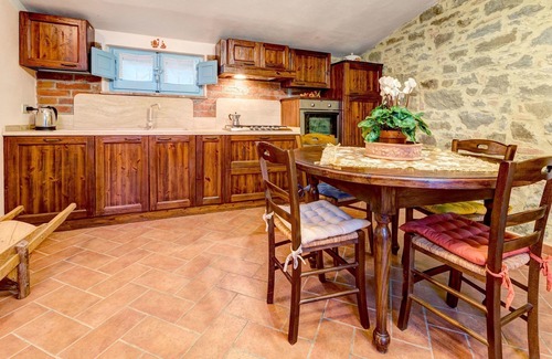 Fratticciola Villa | Wonderful private villa with A/C, hot tub, private pool, WIFI and panoramic view, close to Cortona