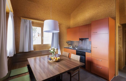 Oberurmein House | Wonderful private villa for 6 guests with WIFI, TV, terrace, pets allowed and panoramic view