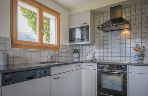 Chamoson House | Wonderful private villa for 5 people with hot tub, WIFI, TV, terrace and pets allowed