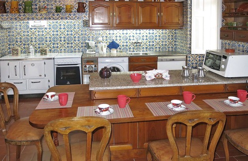 Gondufe Villa | Wonderful private villa for 10 people with pool, WIFI, TV and terrace