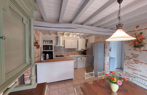 Brax Villa | Wonderful private villa for 6 people with private pool, WIFI, TV, patio and parking