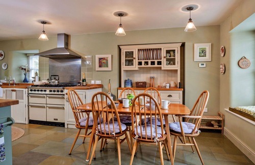 Feetham House | Wonderful villa for 6 guests with WIFI and TV