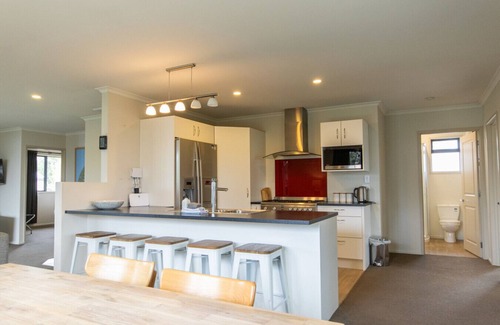 Twizel House | Wonderful Wolds , FREE WIFI, 45 minutes to Mt Cook