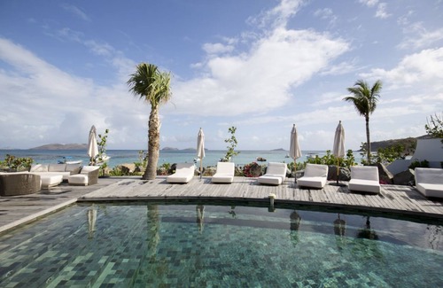 Corossol Villa | Wonderfully located beachfront house consisting of 7 bedrooms