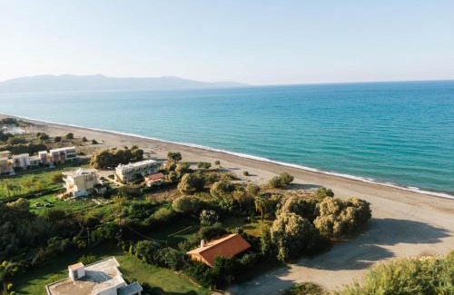 Gerani House | Wooden Beach House