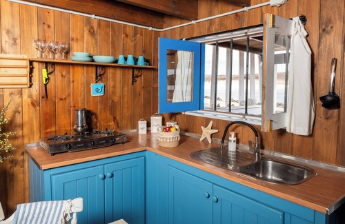 La Oliva Apartment | Wooden cabin next to the beach