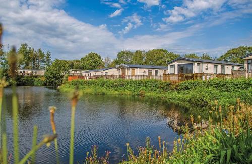 Ludchurch Resort | Woodland Vale Holiday Park