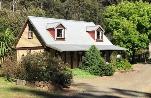 Forth House | Woodsong