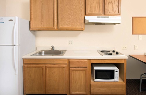 Liberty Hotel | WoodSpring Suites Kansas City Liberty