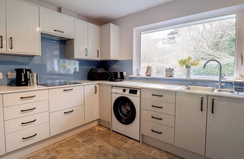 Eleighwater House | WOODSTOCK, pet friendly, with open fire in Chard