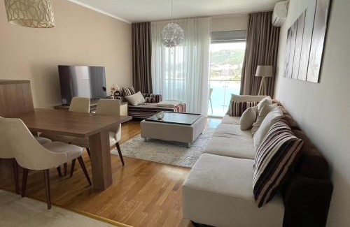 Rafajlovici Apartment | Workation Panorama Escape