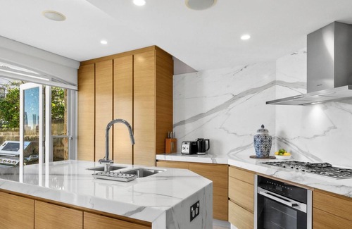 Cremorne Point Apartment | World Class Views of Harbour Bridge and Opera House