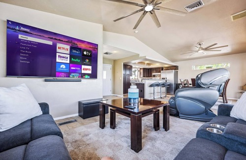Bullhead City House | Wow! Amazing Riverfront Home with Boat Launch Next Door!
