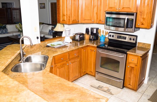 Ocean Point Villa | WOW! Waterfront Chalk Sound Oasis w/Infinity Pool. Kayaks & Canoe