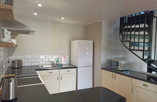 Torpoint House | Wringford Cottage Sleeps 6 (3 Bedrooms)