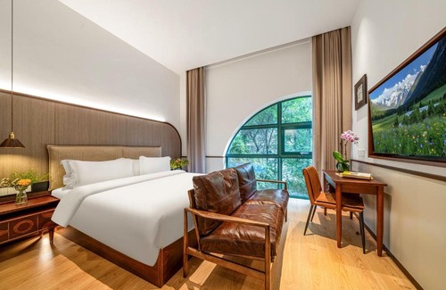 Beibei Hotel | Wuyu Hotel, Jingyun Mountain & Zhuangyuanbei Light Rail Station in Beibei District