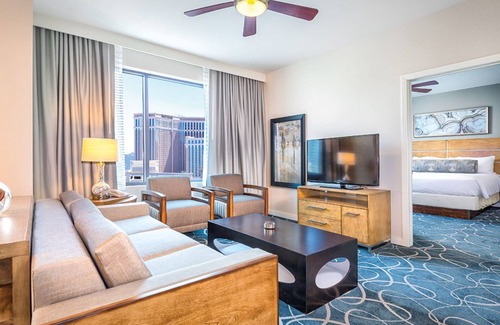 Las Vegas Resort | Wyndham Desert Blue, 2 br Condo, Free WiFi and Parking
