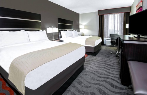 Clodine Hotel | Wyndham Houston Sugarland