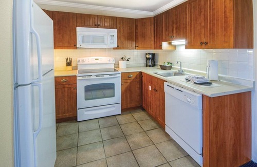 Yachting Village Condo | Wyndham Onshore is in the center of all the action at the harbor