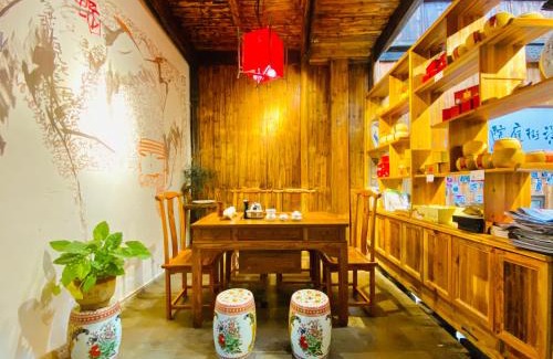 Tunxi House | Xishan Wutong Qinyuan (Free Pick up Service)